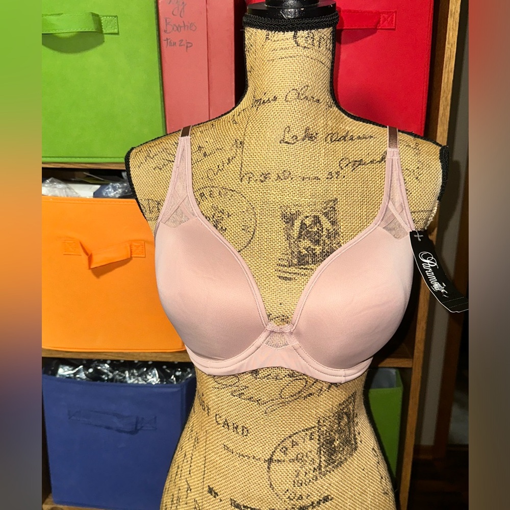NWT Bra - Picture 2 of 9